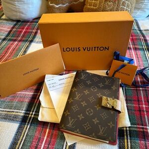 Louis Vuitton Paul MM Notebook Cover